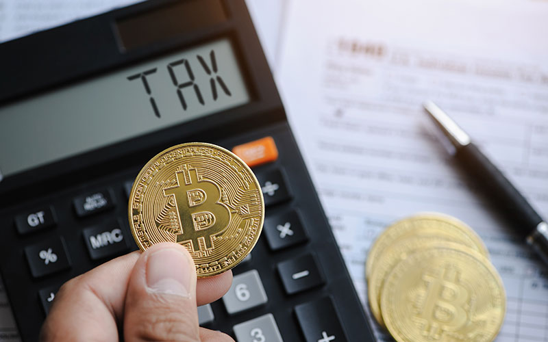 bitcoin and taxes concept